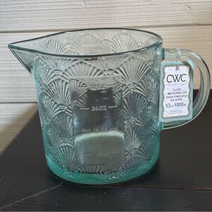 CWC Glass Measuring Cup 33oz ~ 4 Cups Blue Seashell Design NEW Microwaveable